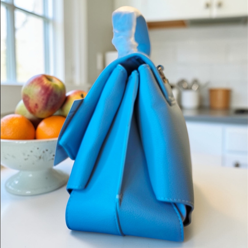 BIG SALE!! Elegant Blue Pebbled Leather Origami Style Satchel - Picture 5 of 8